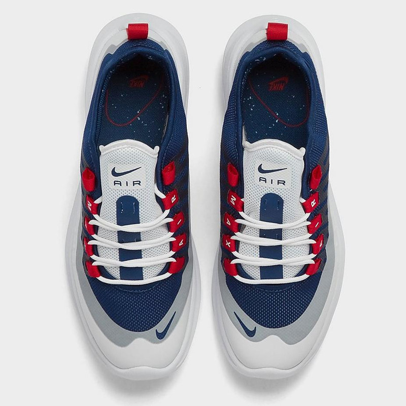 SEPATU SNEAKERS NIKE Air Max Axis