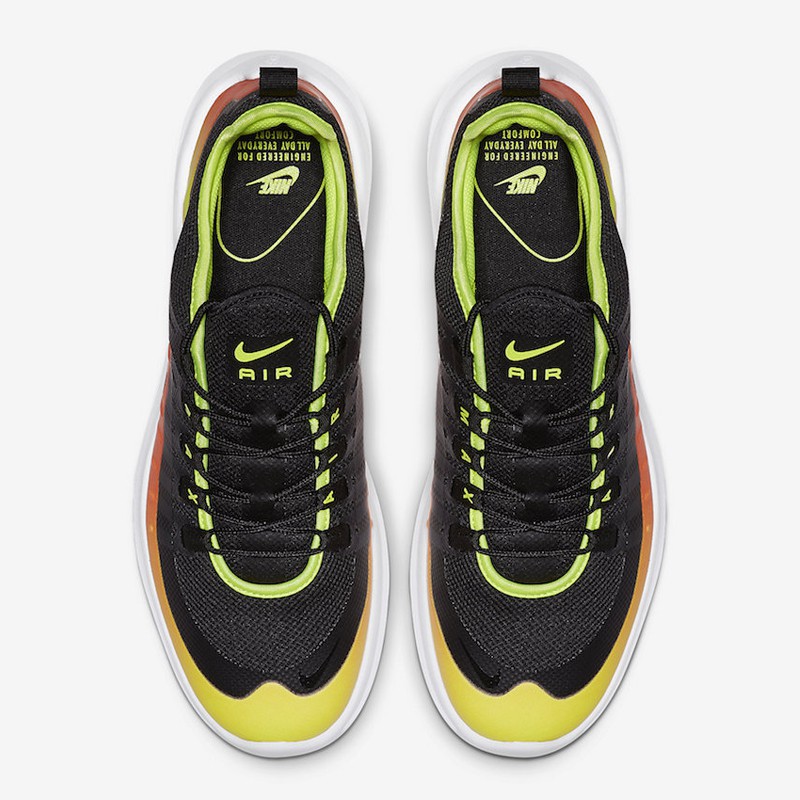 SEPATU LARI NIKE Air Max Axis Premium