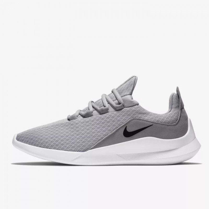 Sepatu nike sportswear online