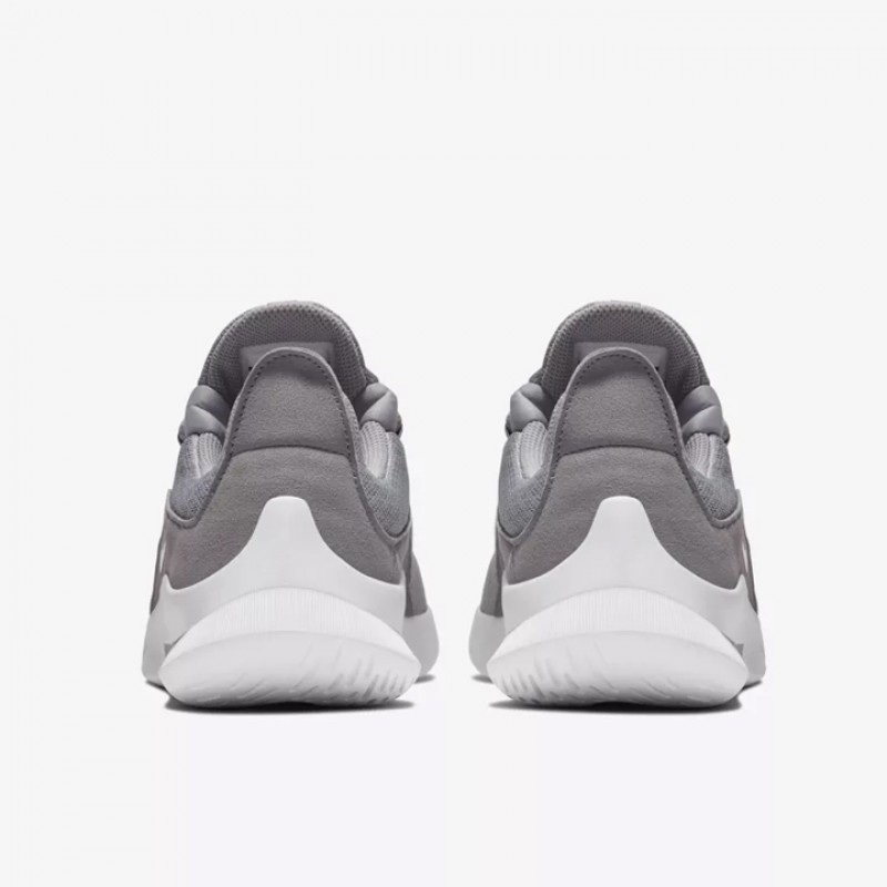 SEPATU SNEAKERS NIKE Viale