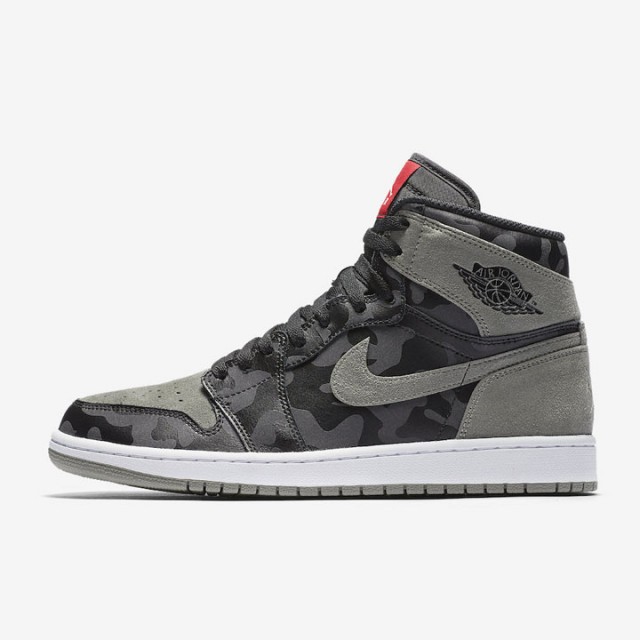 SEPATU BASKET AIR JORDAN AJ 1 Retro High Premium