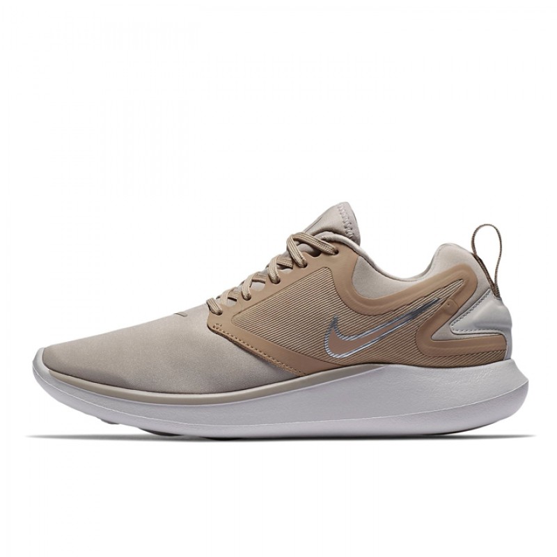 Sepatu Sneakers Nike Wmns Lunarsolo Cream