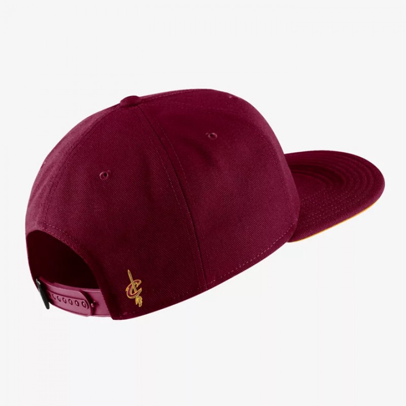 AKSESORIS BASKET NIKE Cleveland Cavaliers AeroBill NBA Hat