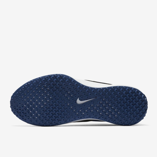 SEPATU TRAINING NIKE Varsity Compete Trainer