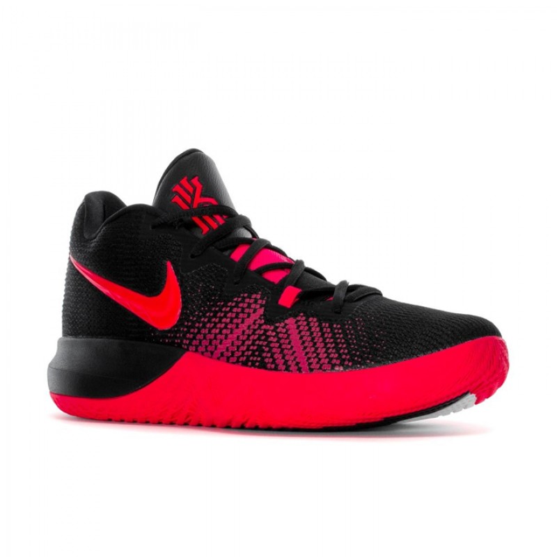 SEPATU BASKET NIKE Kyrie Flytrap