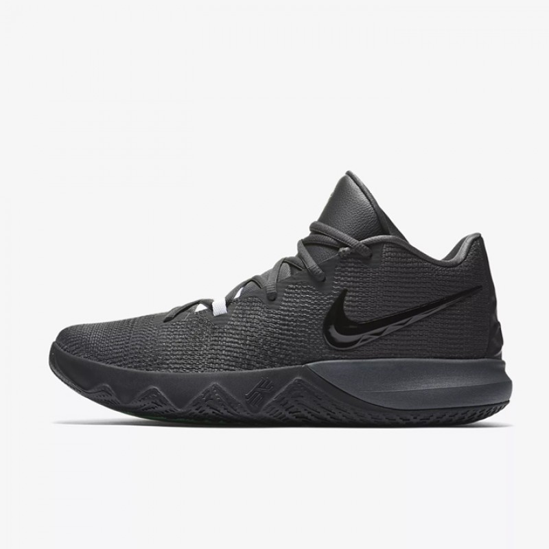 SEPATU BASKET NIKE Kyrie Flytrap