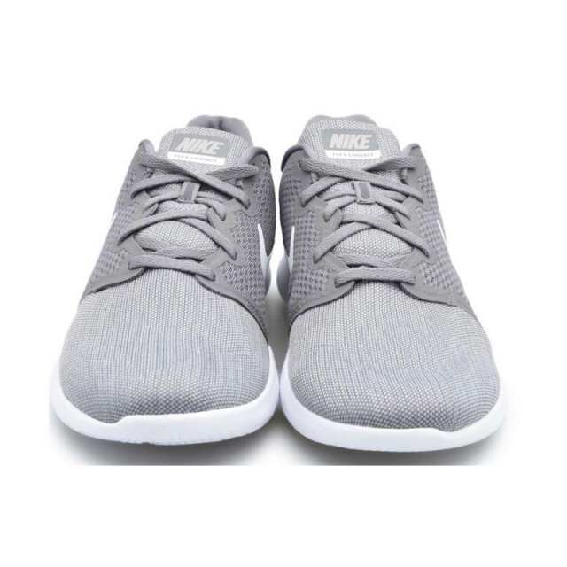 SEPATU SNEAKERS NIKE Flex Contact 2