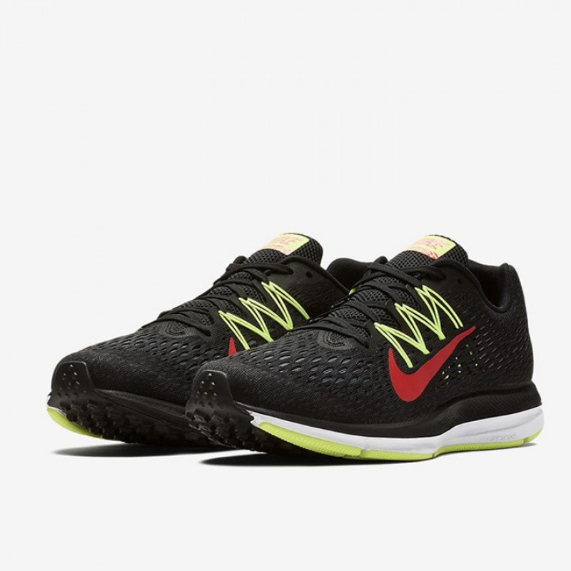 SEPATU LARI NIKE Zoom Winflo 5