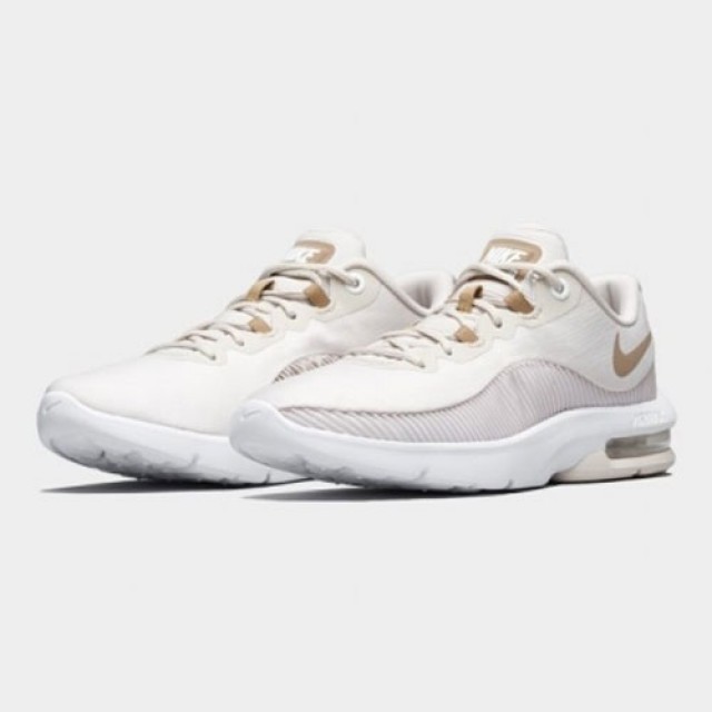 nike air max advantage 2 beige