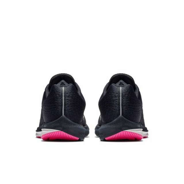 SEPATU LARI NIKE Wmns Zoom Winflo 5