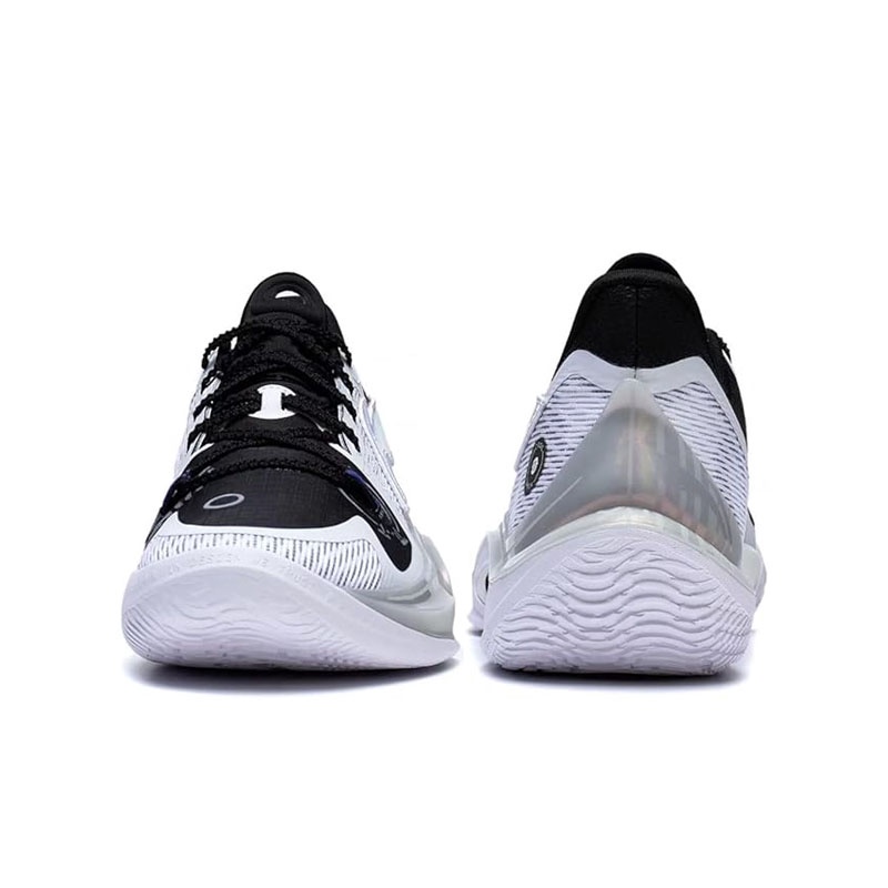 SEPATU BASKET LI-NING Sonic 11