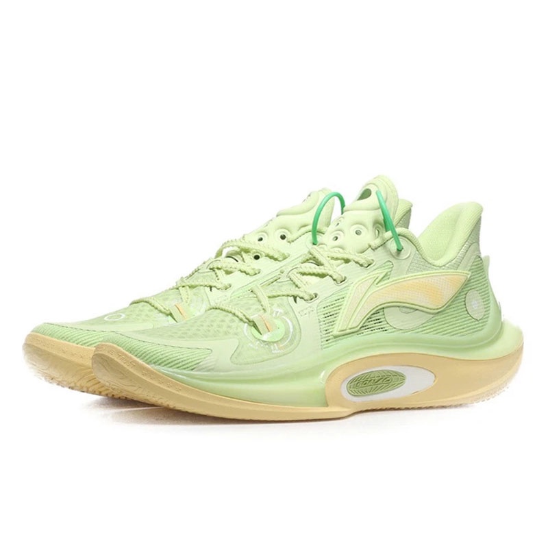 SEPATU BASKET LI-NING Sonic 11
