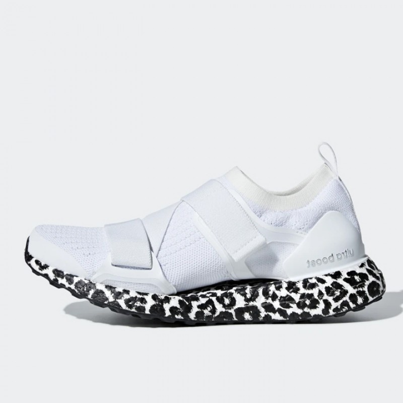 SEPATU LARI ADIDAS Wmns Ultraboost X Stella McCartney