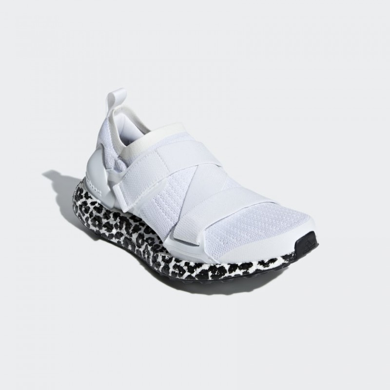 SEPATU LARI ADIDAS Wmns Ultraboost X Stella McCartney