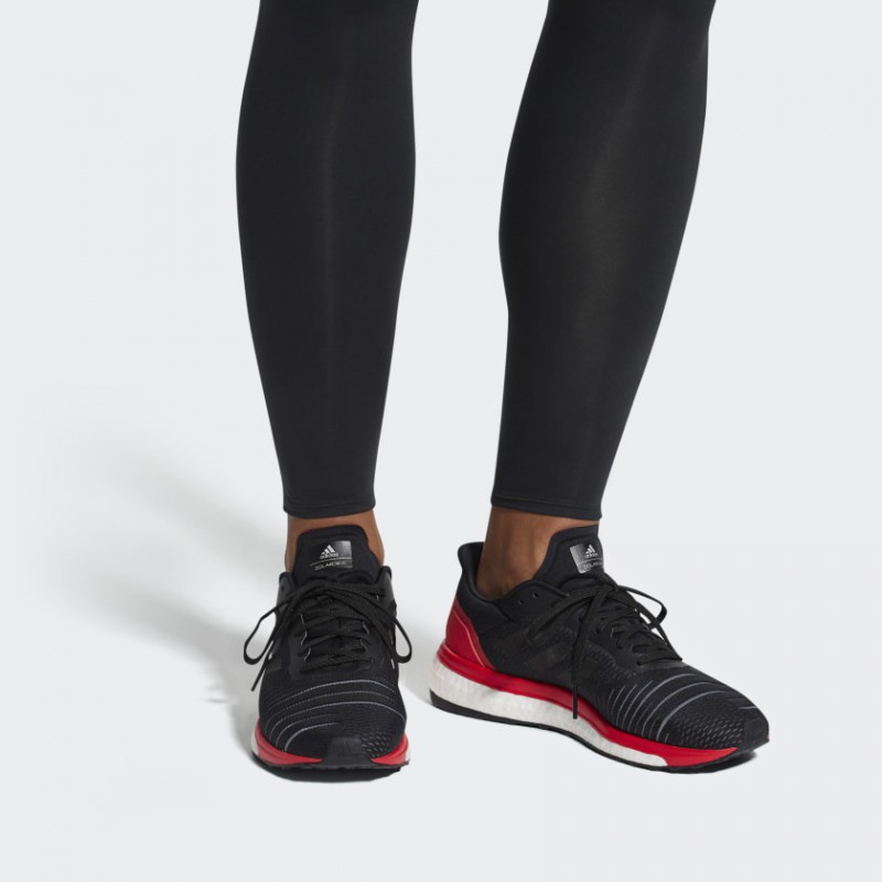 SEPATU LARI ADIDAS Solar Drive