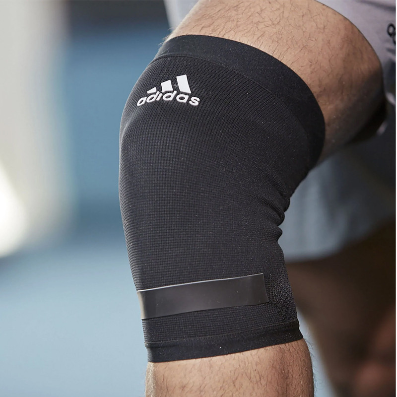 AKSESORIS TRAINING ADIDAS Performance Climacool Knee Support (S)