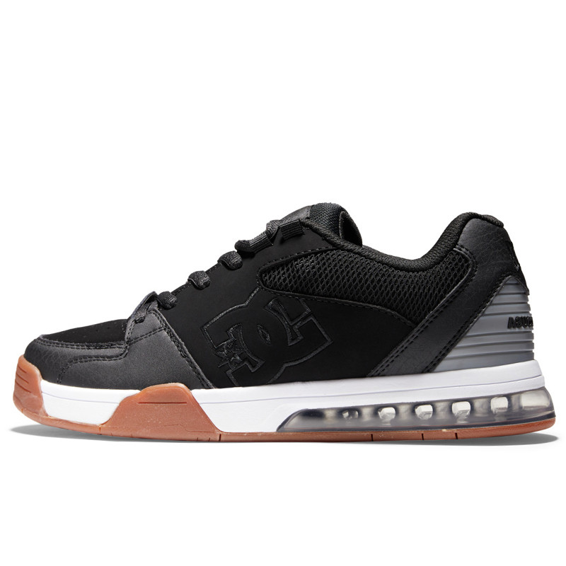 SEPATU SKATE DC SHOES Versatile