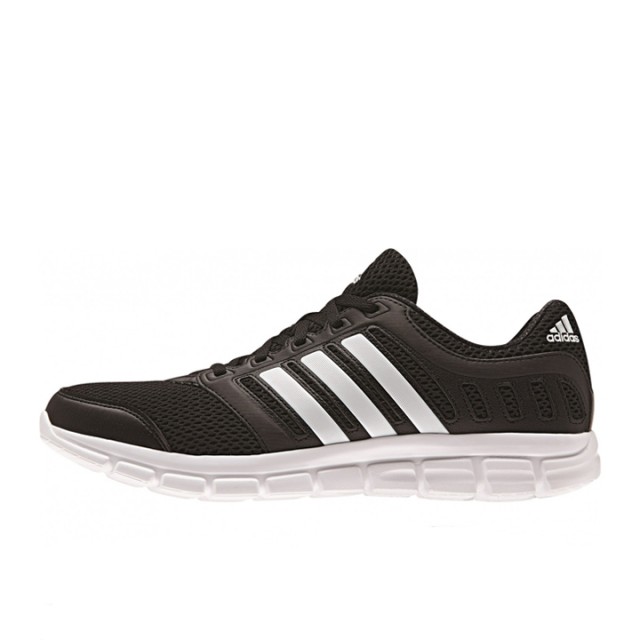 SEPATU LARI ADIDAS Breeze 101 2