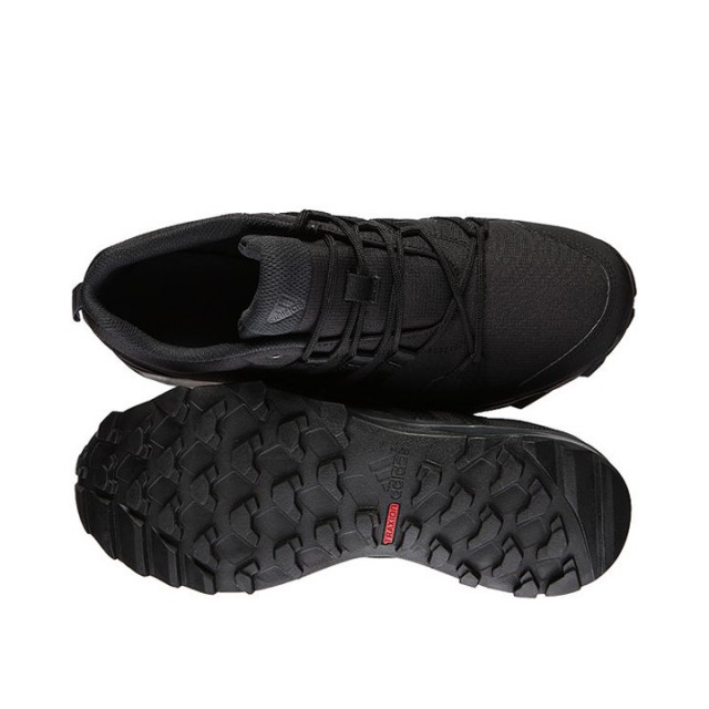 SEPATU TRAIL ADIDAS Tracerocker