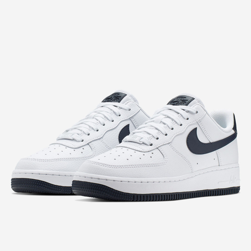 SEPATU SNEAKERS NIKE Wmns Air Force 1 '07