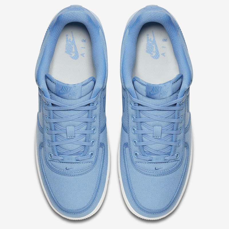 SEPATU SNEAKERS NIKE Air Force 1 Low Retro QS Canvas