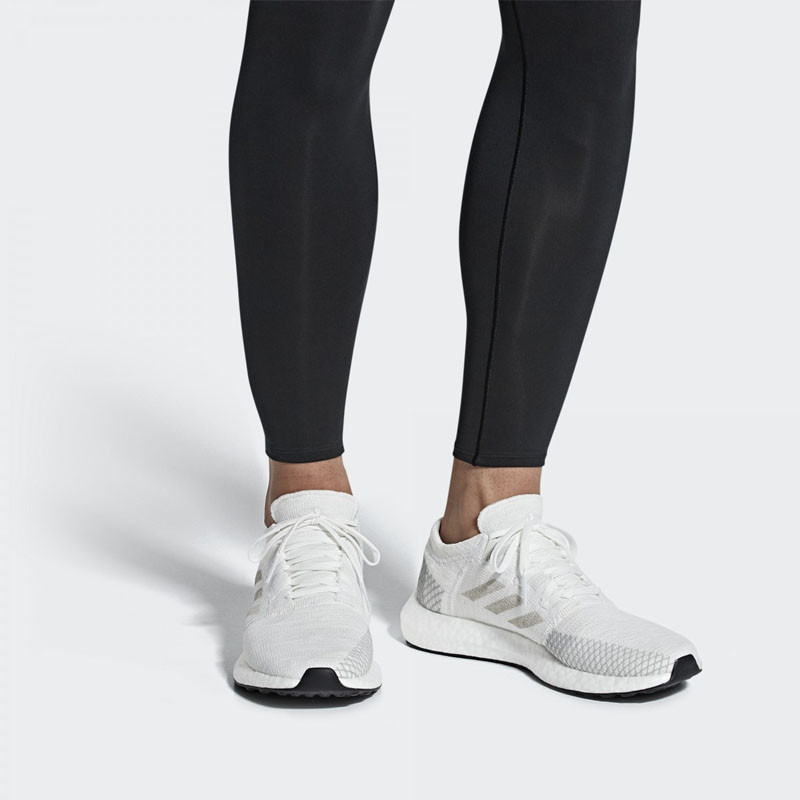 SEPATU LARI ADIDAS Pureboost Go
