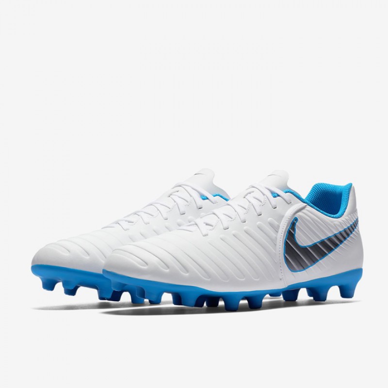 SEPATU FOOTBALL NIKE Tiempo Legend VII Club FG