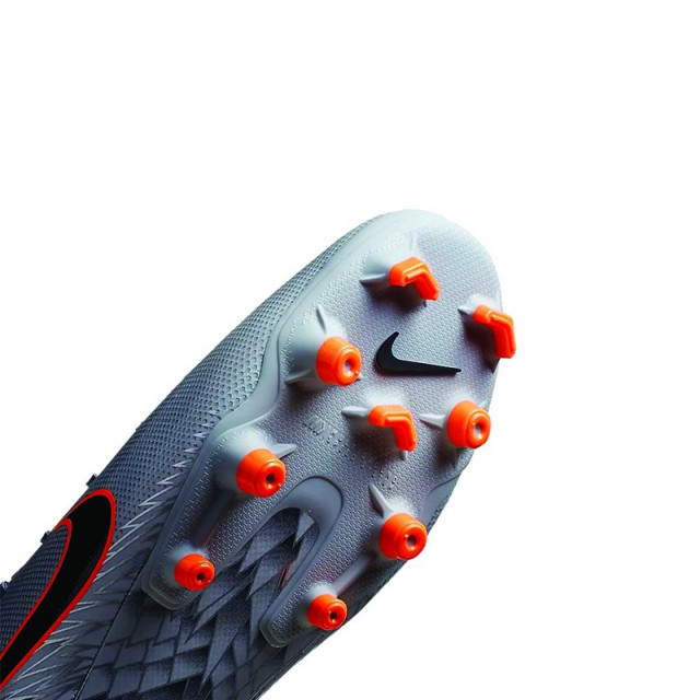 SEPATU FOOTBALL NIKE Mercurial Superfly 6 Academy MG