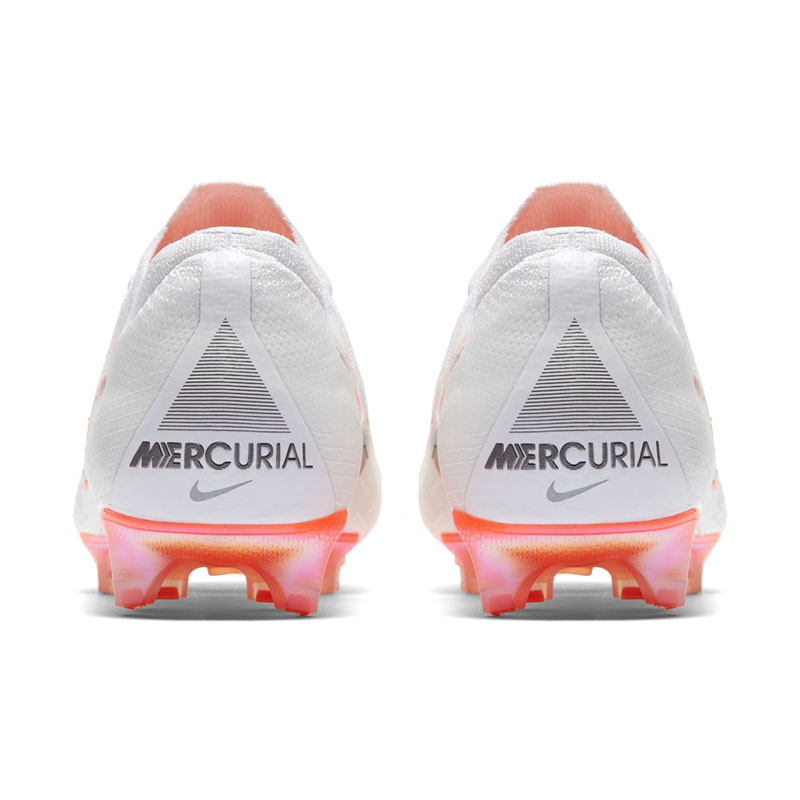 SEPATU FOOTBALL NIKE Vapor 12 Elite FG