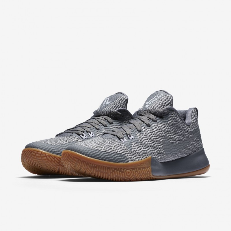 SEPATU BASKET NIKE Zoom Live 2
