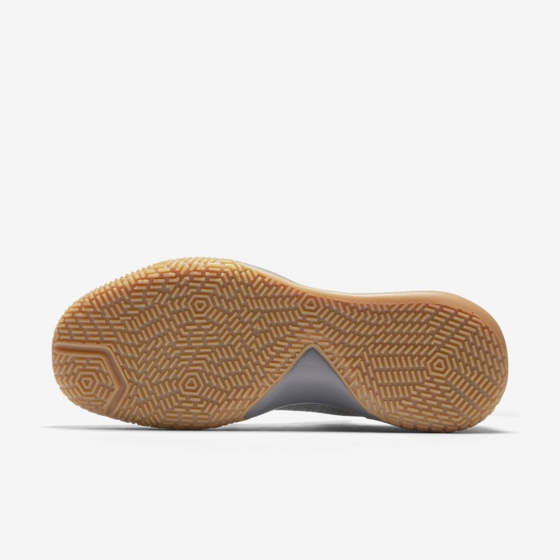 SEPATU BASKET NIKE Zoom Live 2