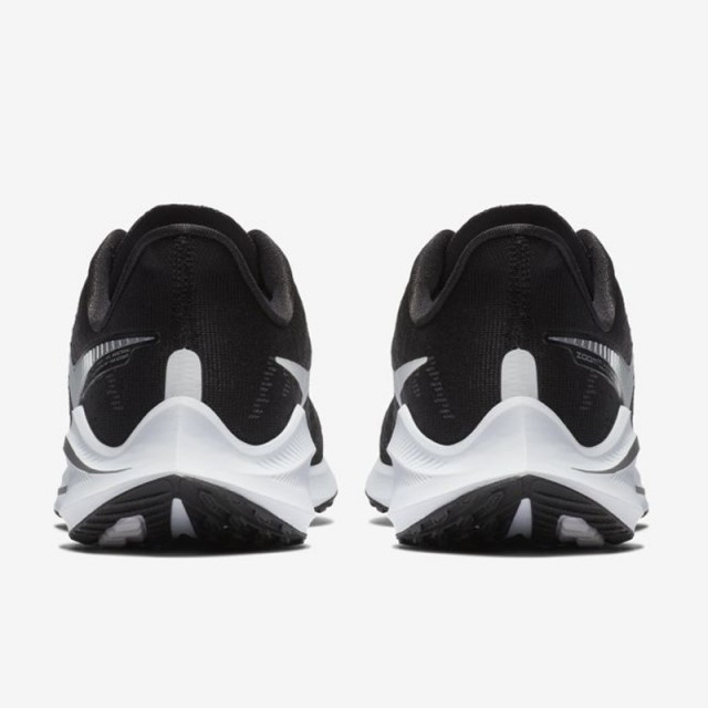 SEPATU LARI NIKE Wmns Air Zoom Vomero 14