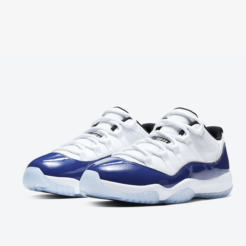 SEPATU BASKET AIR JORDAN Wmns Aj Xi Retro Low