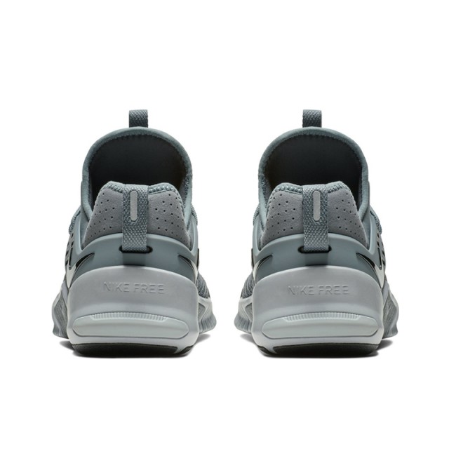 SEPATU TRAINING NIKE Free X Metcon