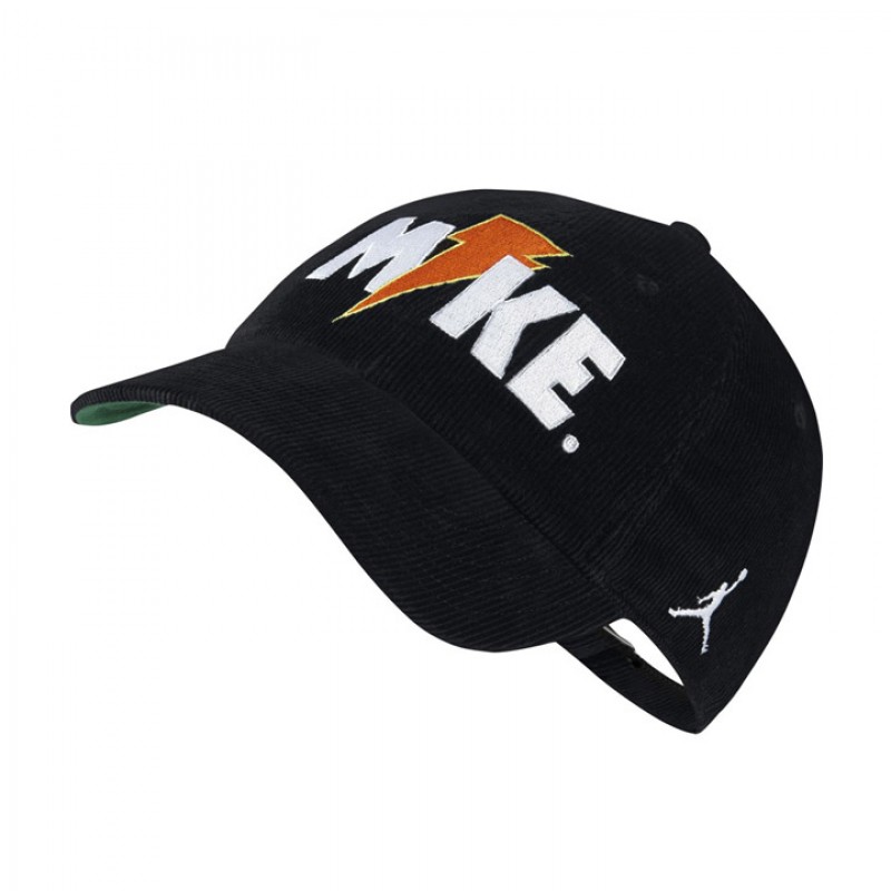 AKSESORIS BASKET AIR JORDAN H86 Like Mike Hat 