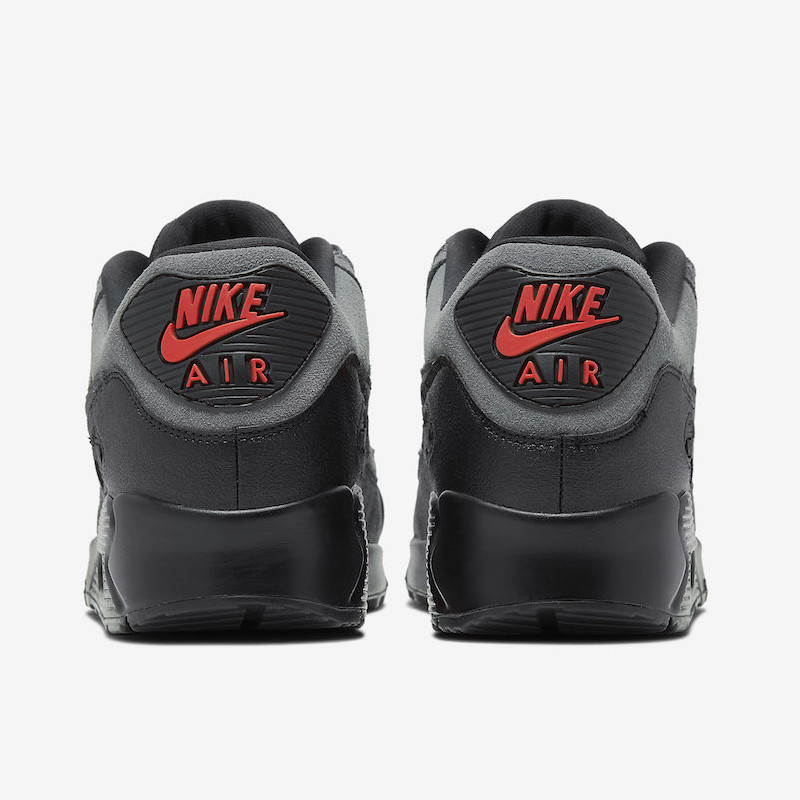 SEPATU SNEAKERS NIKE Air Max 90 Essential
