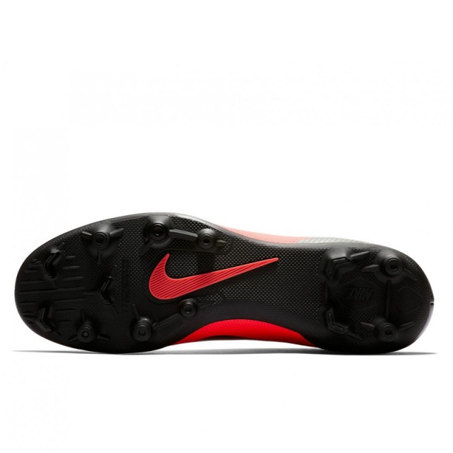 SEPATU FOOTBALL NIKE Vapor 12 Club CR7 FG