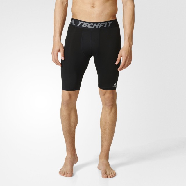 CELANA BASKET ADIDAS Techfits Base Tight Short