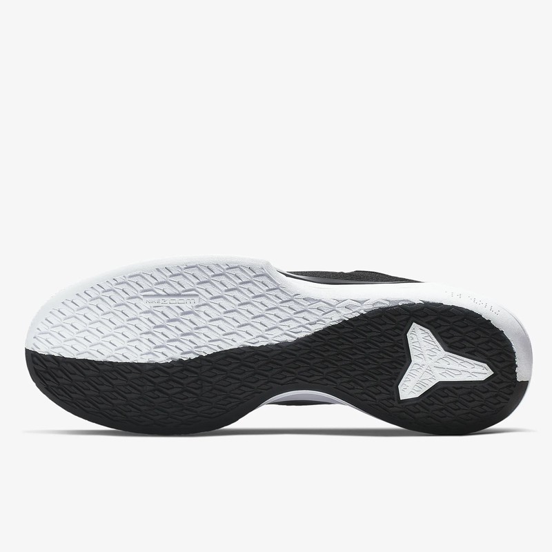 SEPATU BASKET NIKE Mamba Focus