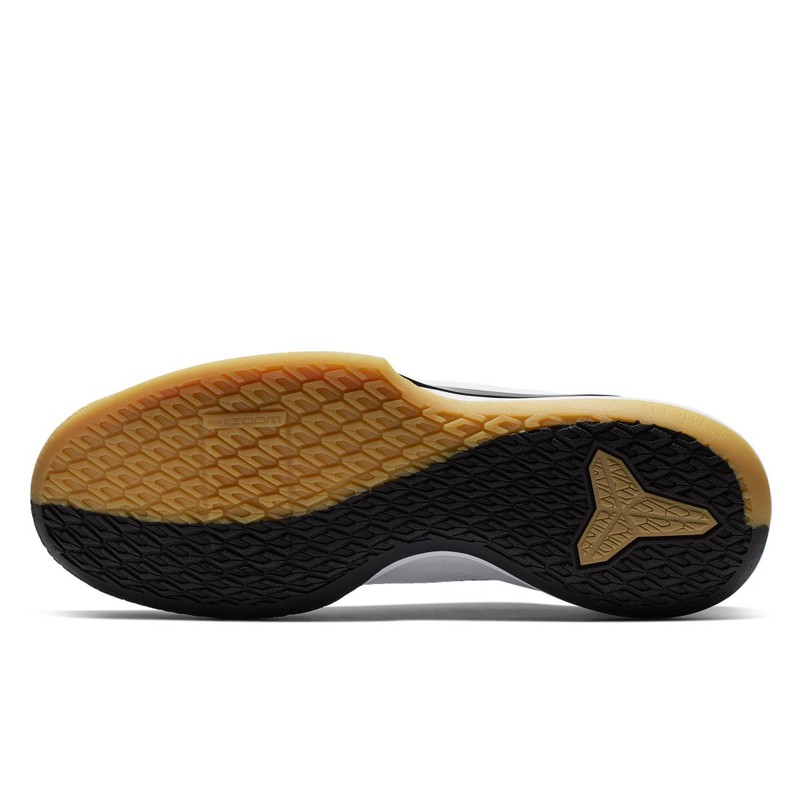 SEPATU BASKET NIKE Mamba Focus