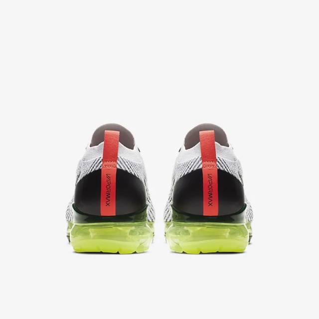 SEPATU LARI NIKE Air VaporMax Flyknit 3