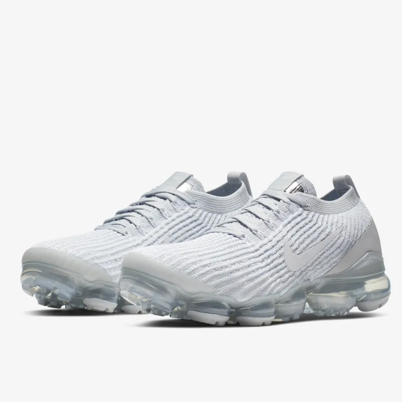 SEPATU LARI NIKE Wmns Air VaporMax Flyknit 3