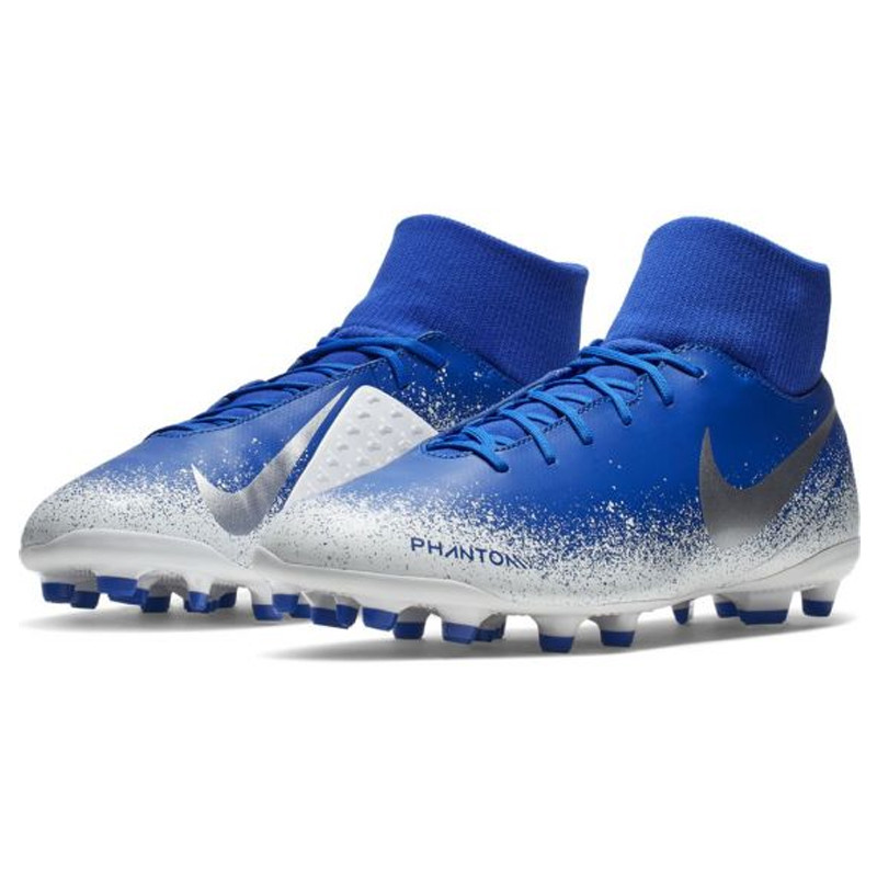 SEPATU FOOTBALL NIKE Phantom Vision Club DF MG