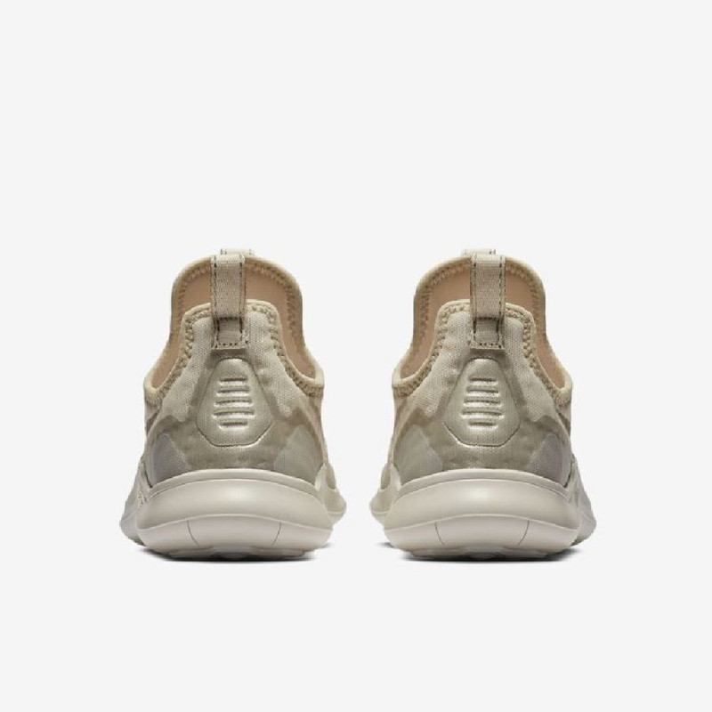 Wmns Free TR 8 Champagne foto 2