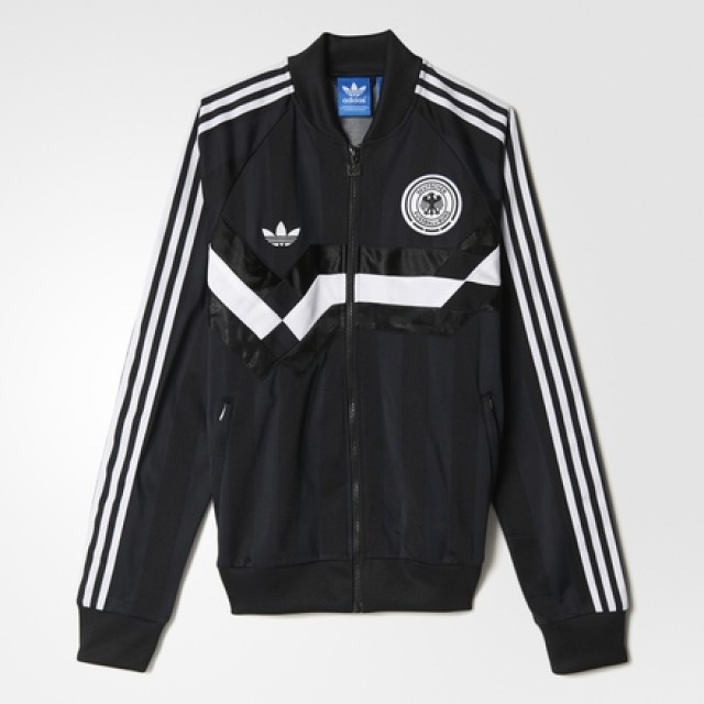 BAJU FOOTBALL ADIDAS Germany Track Jacket