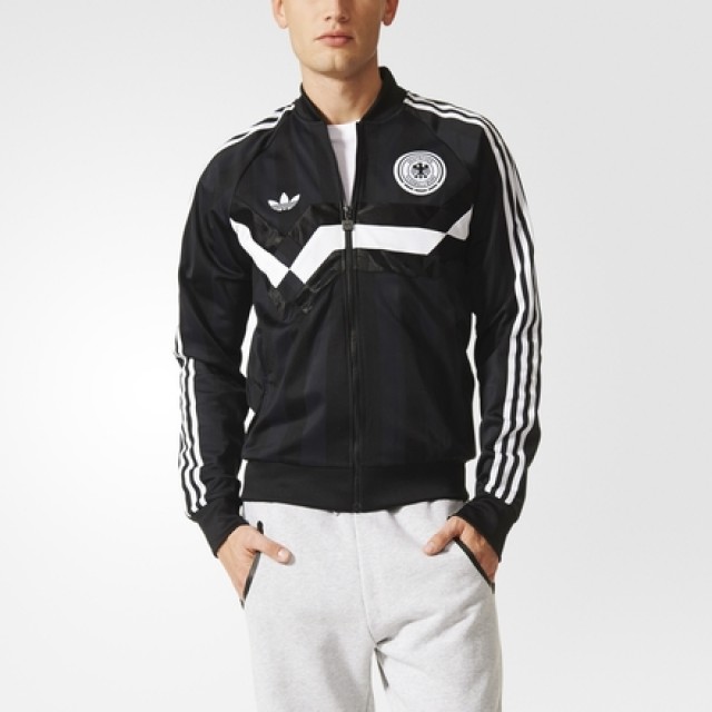 BAJU FOOTBALL ADIDAS Germany Track Jacket