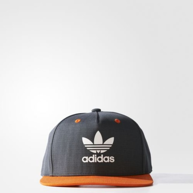AKSESORIS SNEAKERS ADIDAS Snapback Flat-Brim