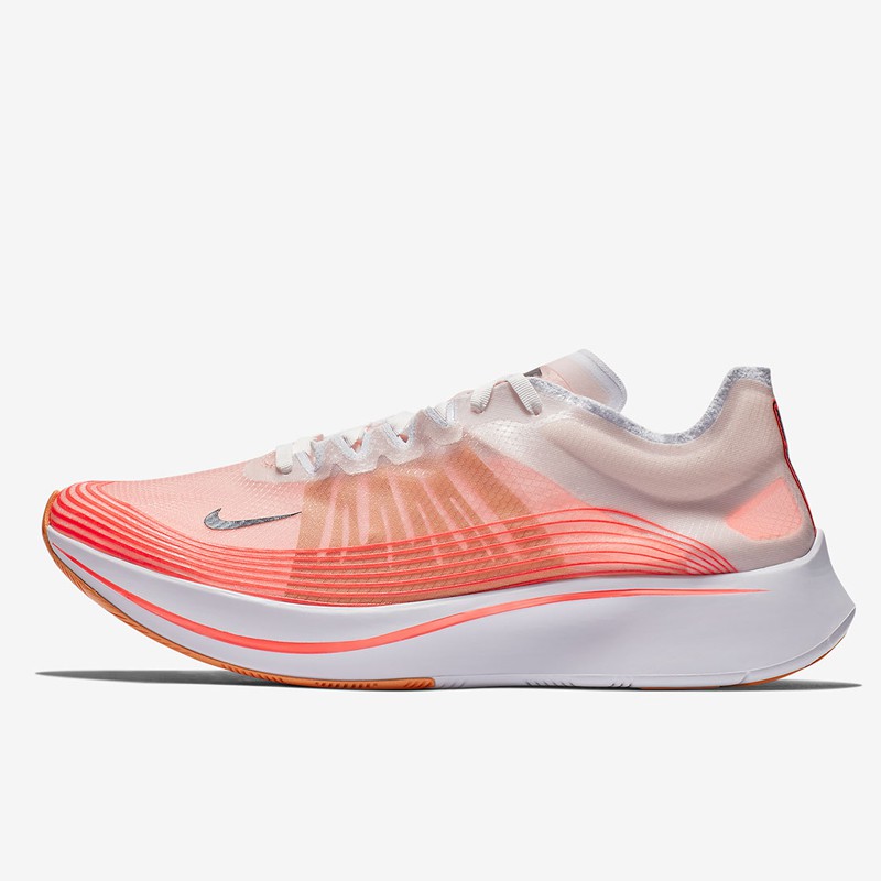 SEPATU LARI NIKE Zoom Fly SP