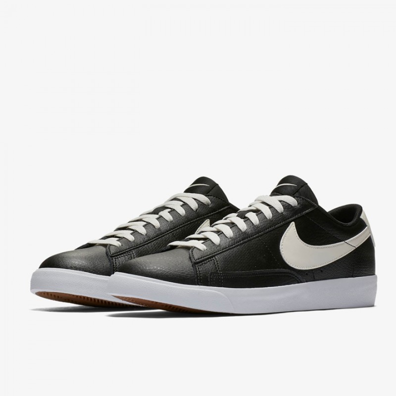 SEPATU SNEAKERS NIKE Blazer Low Leather