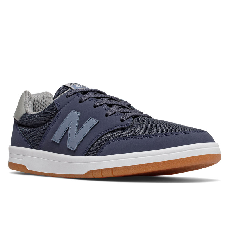 SEPATU SNEAKERS NEW BALANCE All Coasts 425